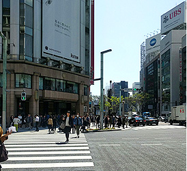銀座四丁目交差点